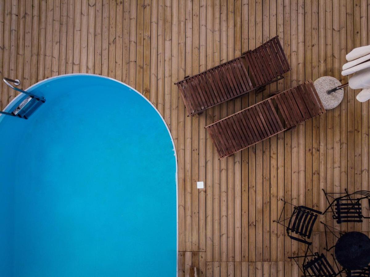 Seashore Stream Suites Alykes  Buitenkant foto